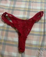 拿到姑姑昨晚穿的红内裤