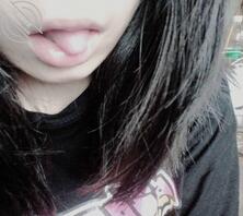 【原创】网聊可爱萝莉嫩脚白丝，学生jk洛丽塔蕾丝袜。足控看，无露点。2