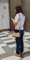 原创厕拍 再次拍到这个小少妇，可能刚刚经历了一场恶战吧2