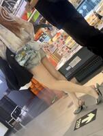 高跟丰臀美女，富家千金气质