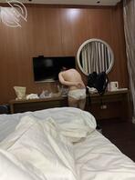 绿帽男友分享女友