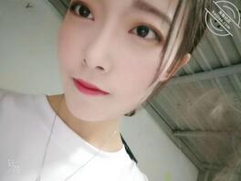 前女友兄弟们帮我羞辱她 用
你们的精液射她脸上