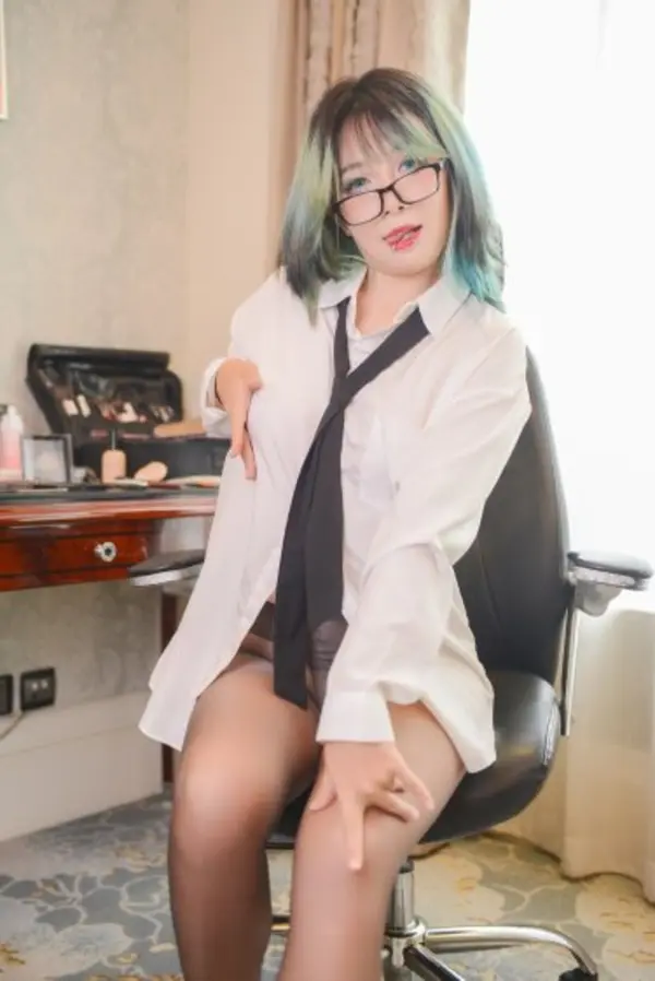 真真0