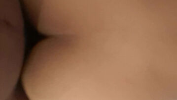 二胎怀孕五个月饥渴