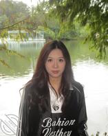 在宿舍偷偷发骚的母狗女友1