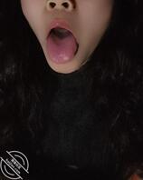 06骚货女大自愿做主人的肉便器，求求主人们羞辱调教小母狗