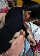 偷拍亲妈的奶子1