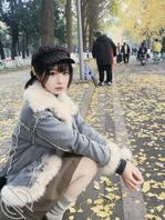 曝光反差母狗女老师，想看各位海友羞辱她0