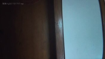 【真实原创8】：再一次把我的亲妹妹操了，狠狠的舔她的逼，插她的嫩穴