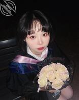 怎么感觉 表姐越来越骚了