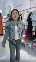 卖衣服的骚货
