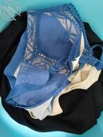 发一些妈妈平时的生活照吧0