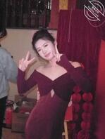 人妻