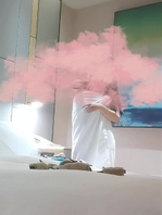 21岁大学小姐姐，换身JK短裙黑丝袜，叫的够骚气