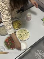 原创（89）跟老妈陪大舅喝酒，灌醉老妈用力干她（福利）非完整版0