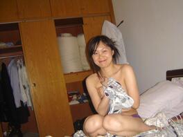 【骚逼通鉴048】15年前露脸少妇，你们的前辈，感谢没有修图的那个年代！2