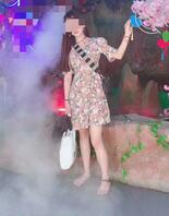 骚逼姐姐，美脚美腿让人欲罢不能，真想射她一脚2