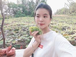 调教你的蝴蝶逼老婆扣屁眼和逼0