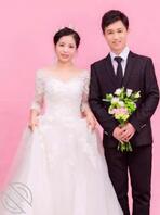 我是刘魁，我是个小几把，看看我的老婆这个骚逼，给兄弟们分享一下0