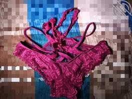 我的骚妈 喜欢穿蕾丝内裤 闷骚 大家分享分享自己骚妈一起交流1