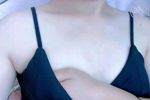 今天第一天来到海角,向大家问好,让我看看有没有老色痞喜欢我的,一起聊聊来2