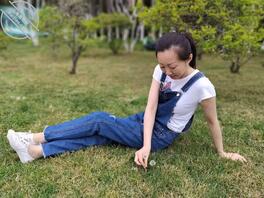 我的骚短丝袜姐姐0