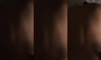 云南母狗千里送逼，一句害羞嘛，听得心都酥了。收重庆小母狗，异地来重庆