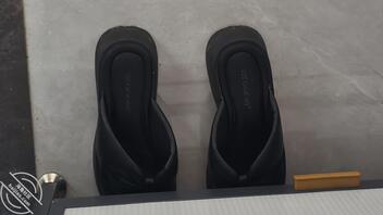 骚货的脚粉粉的