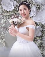 绿母求评价，我妈长的是好看还是难看2