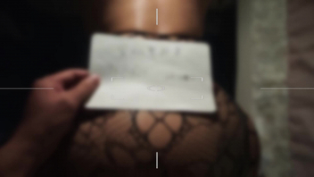 [原创]真实验证，快来个兄弟和我一起干她，骚老婆蜜桃臀太会夹了，一个人搞不定