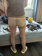 骚逼老婆的日常分享4，随意拍，就喜欢给野男人看的骚逼，求羞辱，狠狠的羞辱0