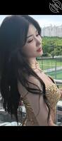 美女姐姐走光乳头1