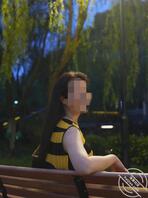 原创1，和妈妈相依为命多年，忍不住对她产生了异样的感情，我想占有她...2