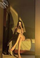 身高174，喜欢穿高跟鞋。就有过一个男朋友。找一个真诚的朋友可以互相释放1