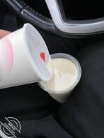 陈希今天生日 给她喝一杯精液尿液奶茶（附你们要的生活照和厕拍视频）2