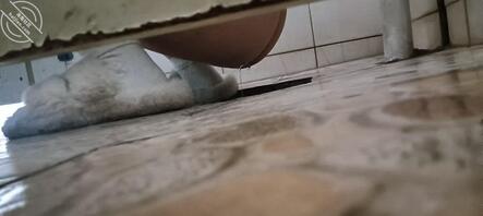 学校厕所偷拍有什么技巧吗