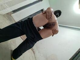 骚屄天天发骚叫海友们看，喜欢大家辱骂骚屄1