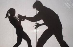 15岁少年2度乱伦性侵！14岁亲妹怀孕诞下男婴妈妈还帮接生