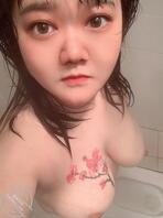 骚逼想要被你们。。。2