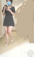女神的白虎厕拍2