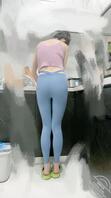 嫂子(三)今天大嫂做完瑜伽，中午做饭。人美手艺更美。2