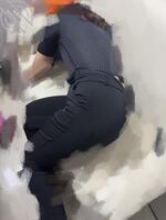 妈妈和爸爸离婚后、天天喝得烂醉如泥回来