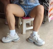 从坐姿，分析女人0