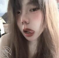 和许久不见的闺蜜见面啦,姐妹们更爱谁呐1