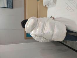 10.(福利贴)乱伦亲姐,亲手扒下她的内裤0