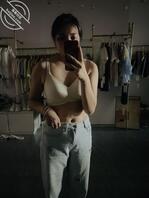 钟令慧，十年前在茂名做过鸡，现在做了我的狗。有认识的可以去内射她。2