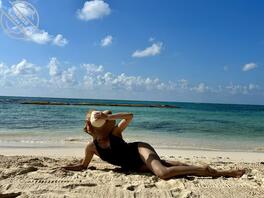 感觉我的姨妈是只油脸骚母狗 有没有和我一样想操她的 来意淫辱骂1