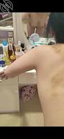 我和妈妈73，和老妈睡前来一炮。原来老妈喜欢被打屁股，国语对白，无套内射1