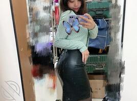 我是个大学生，喜欢吃鸡吧，哥哥们随意发泄1