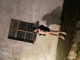 小萝莉外露，骚的一逼。同好交流。